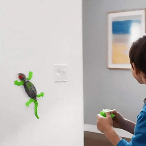 Lizzy Lizard™ – The Toy That Defies Gravity!