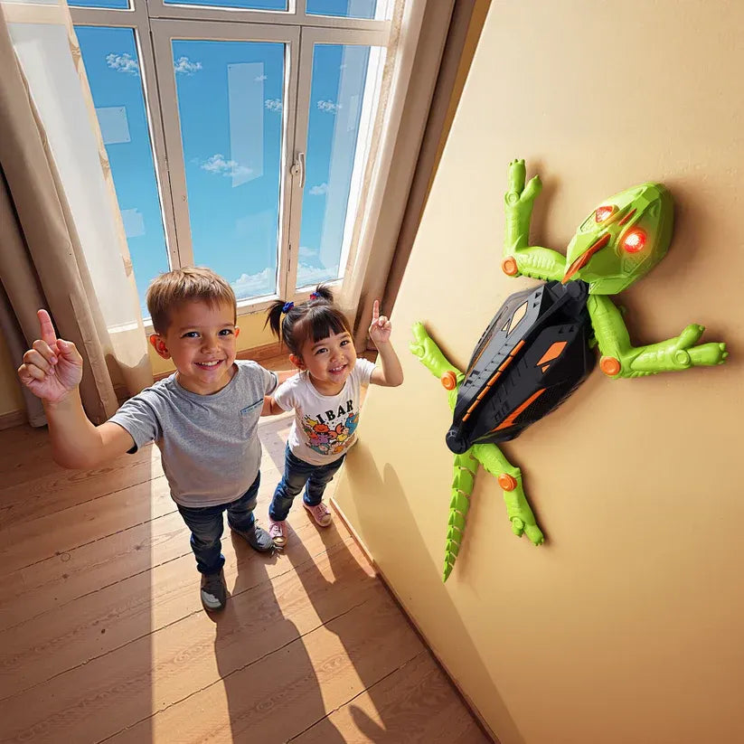 Lizzy Lizard™ – The Toy That Defies Gravity!